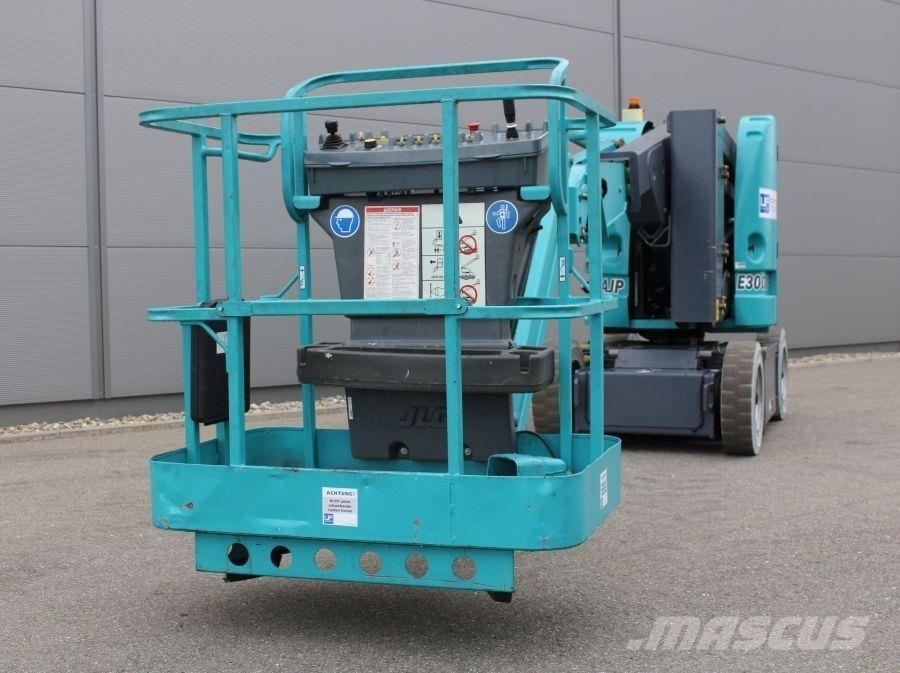 JLG E 300 AJP Leddede bomlifter