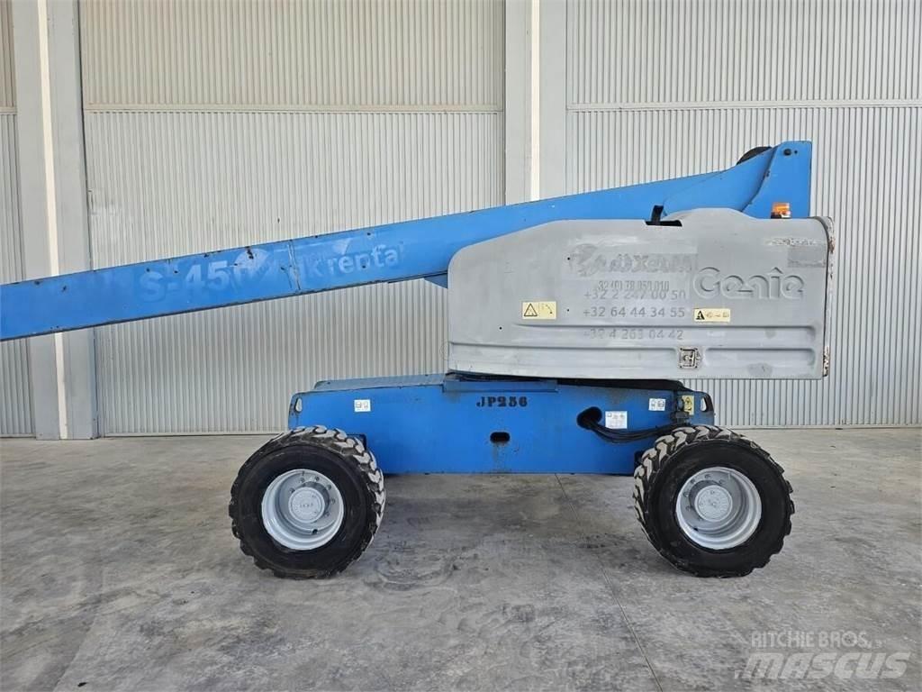 Genie S-45 Teleskop bomlifter