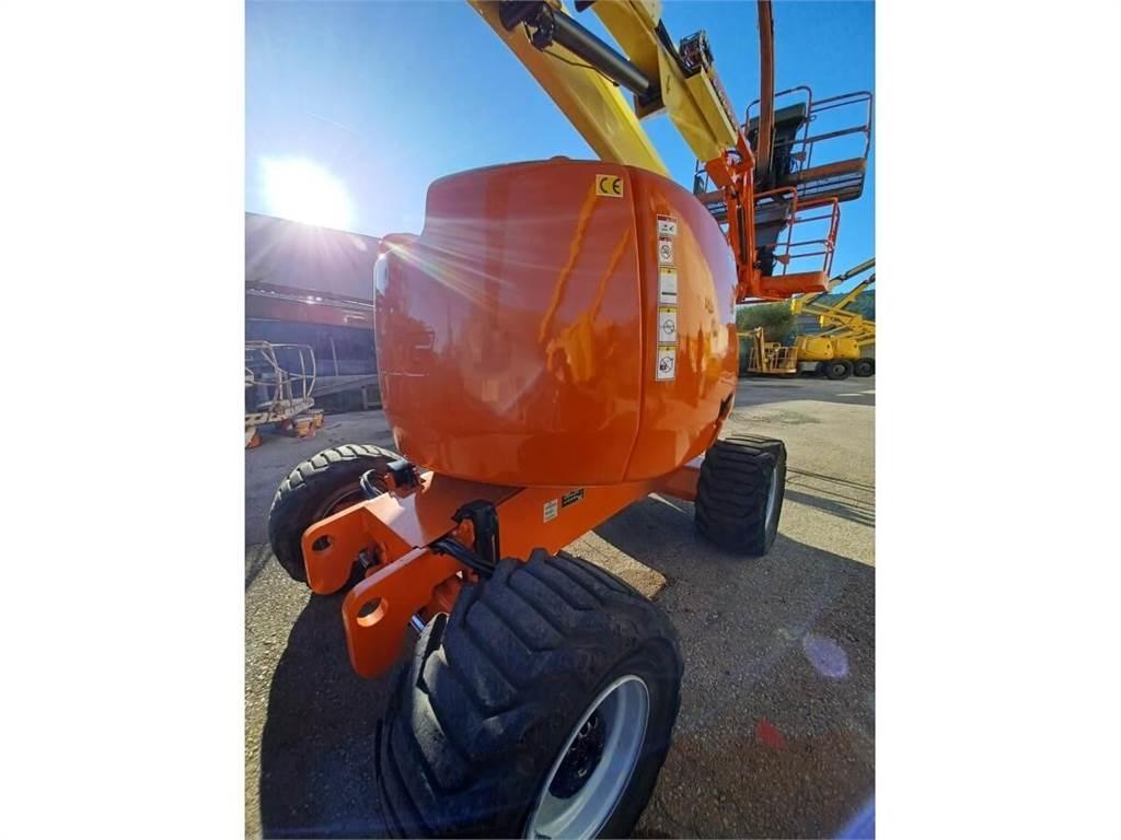 JLG 450AJ Leddede bomlifter