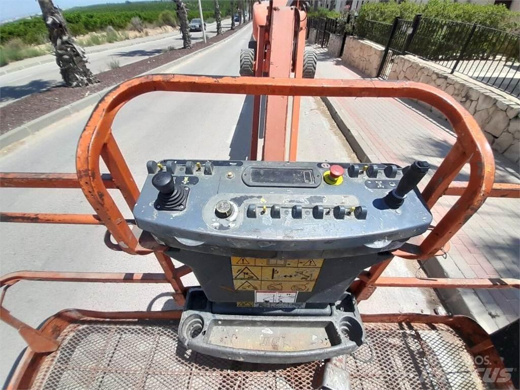 JLG 860SJ Teleskop bomlifter
