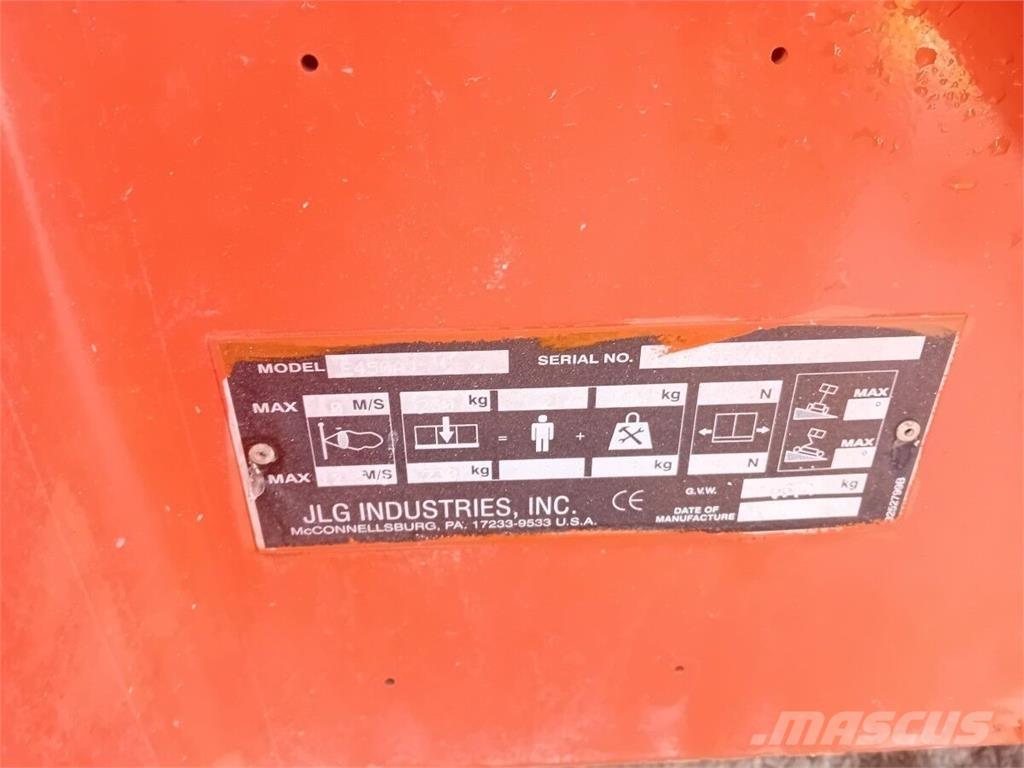 JLG E450AJ Leddede bomlifter