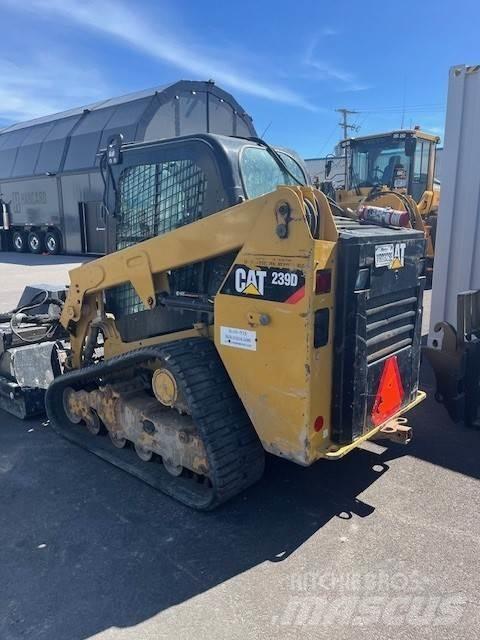 CAT 239D Trekkvogner