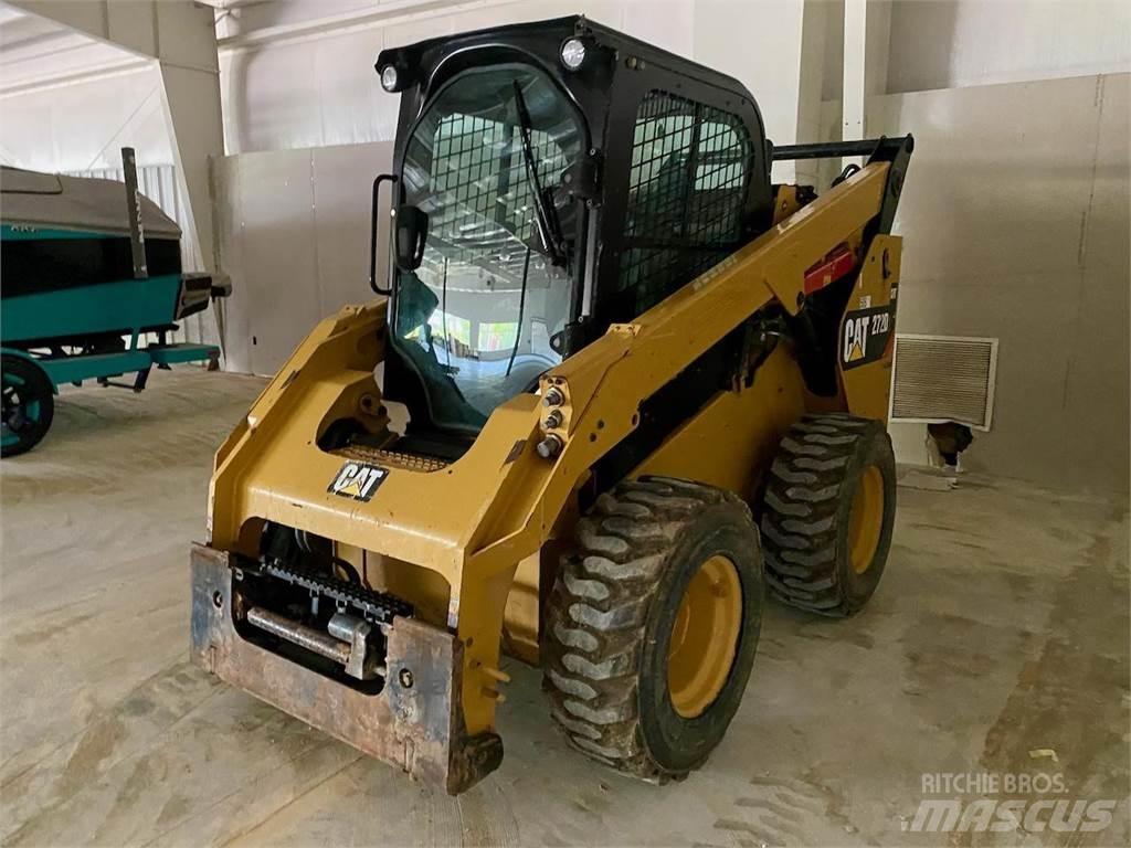 CAT 272D2 Kompaktlastere