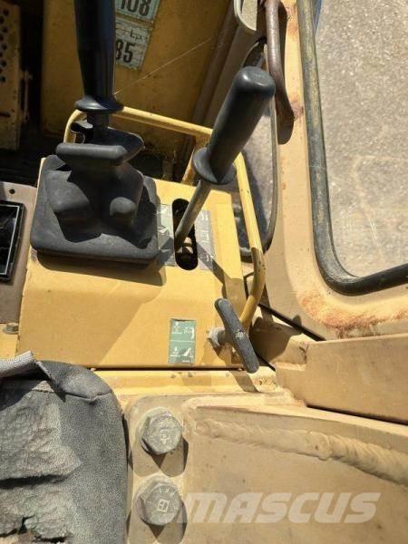 CAT 963 Beltelastere