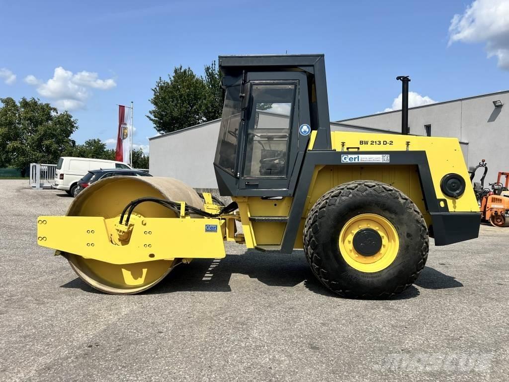 Bomag BW 213 D-2 Valsetog