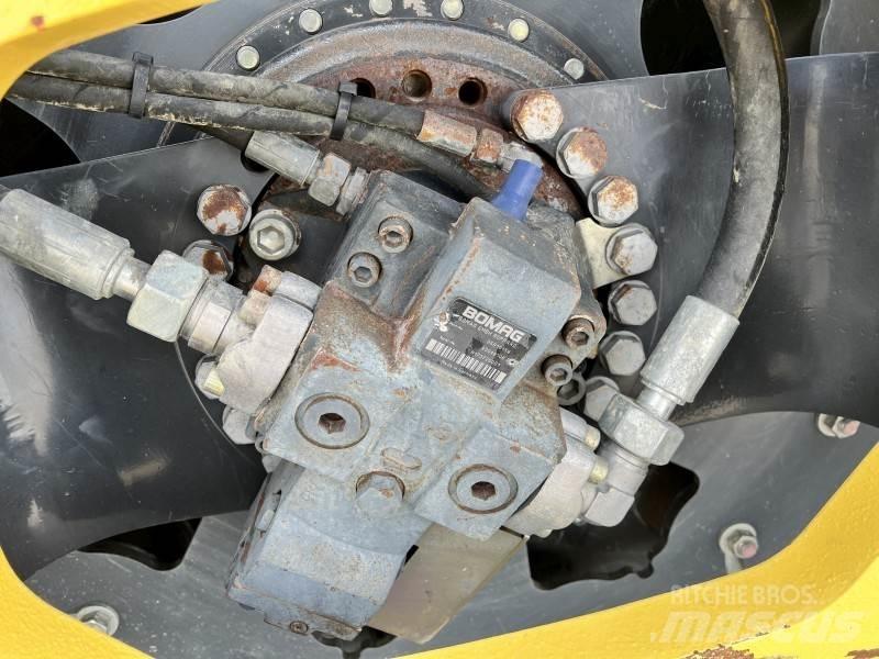 Bomag BW 213 PDH-5 Valsetog