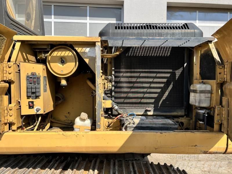 CAT 322 L Gravemaskiner for riving