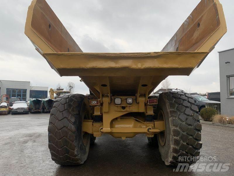 CAT 730 Rammestyrte Dumpere