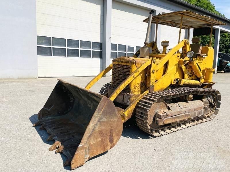 CAT 933F Beltelastere