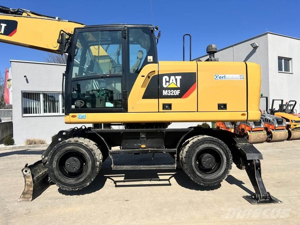 CAT M 320 F Hjulgravere