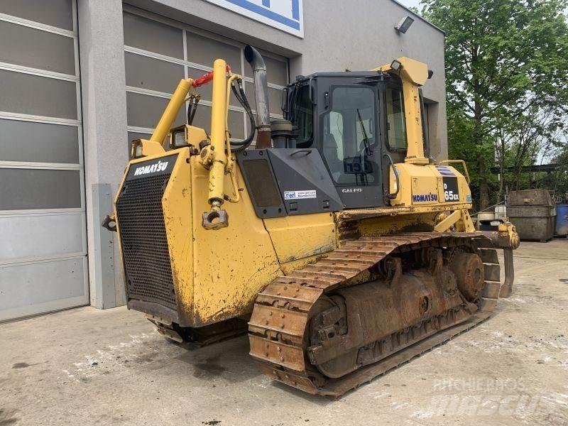 Komatsu D 65 EX-15 Dozere Beltegående