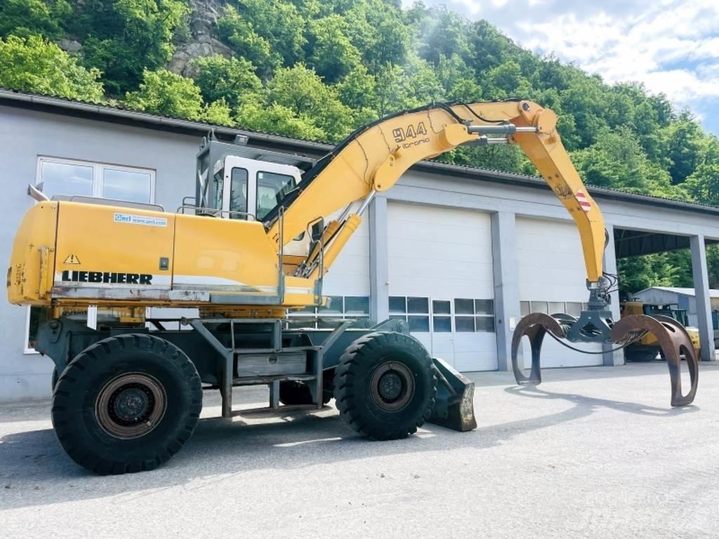 Liebherr A944B HD Gravemaskiner for avfallshåndtering