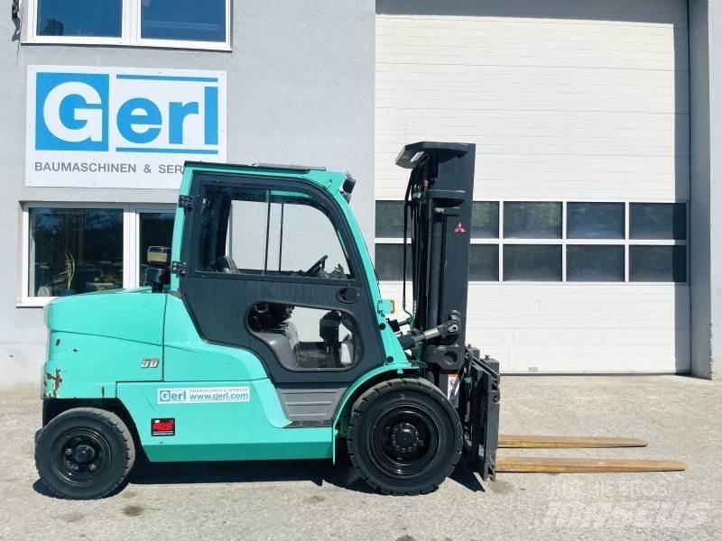 Mitsubishi SD50NT Diesel Trucker