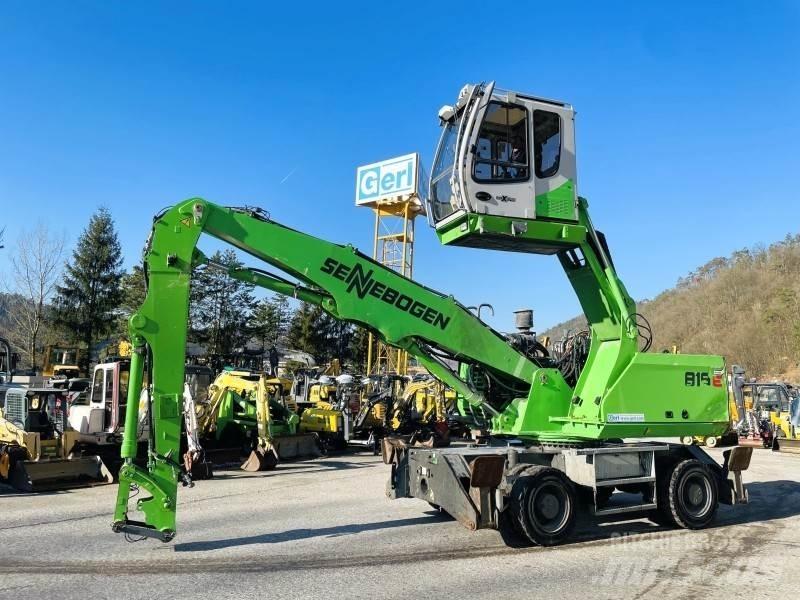 Sennebogen 818E Gravemaskiner for avfallshåndtering