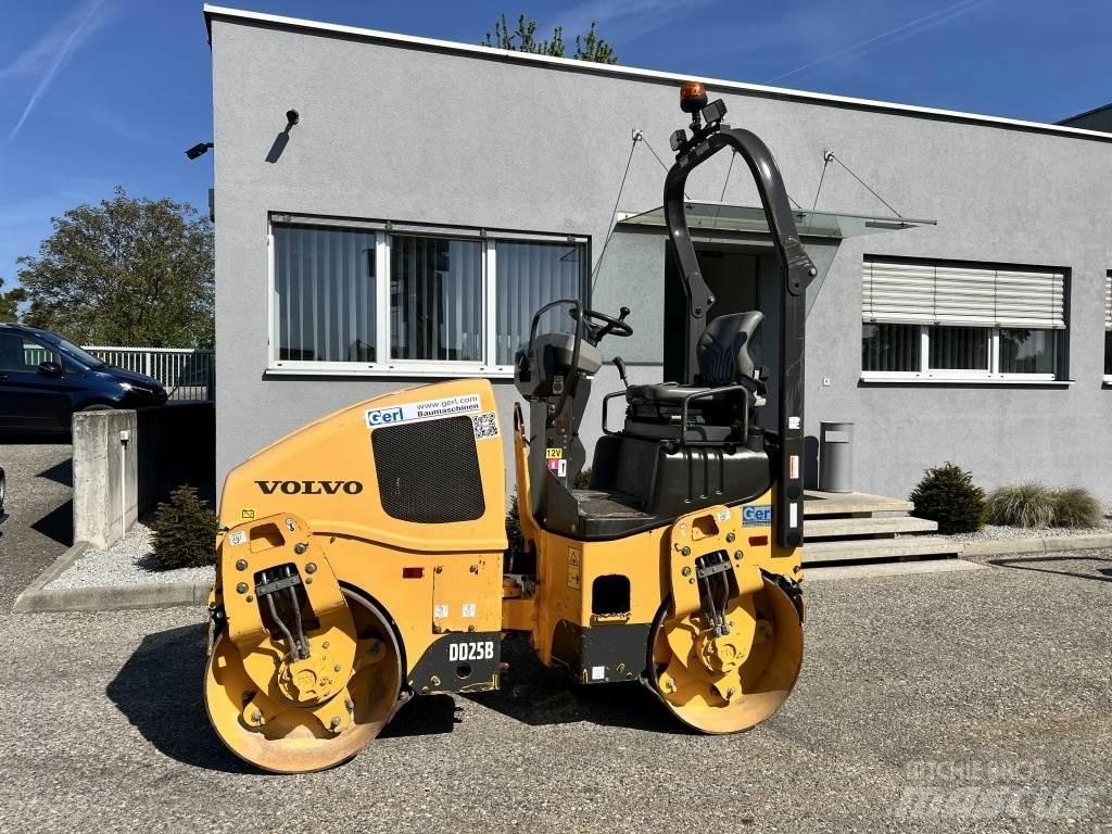Volvo DD25B Tandem Valser