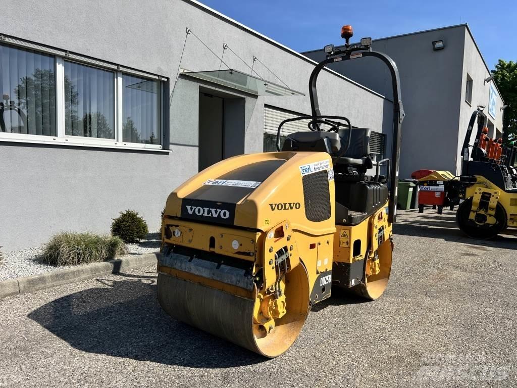 Volvo DD25B Tandem Valser