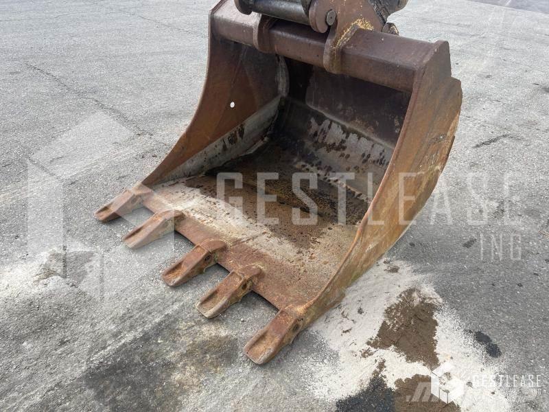 Doosan DX235LC Beltegraver