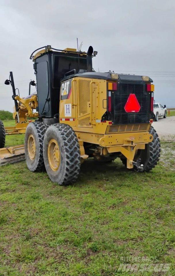 CAT 140M Dozere Beltegående