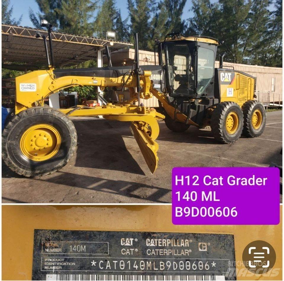CAT 140M Dozere Beltegående