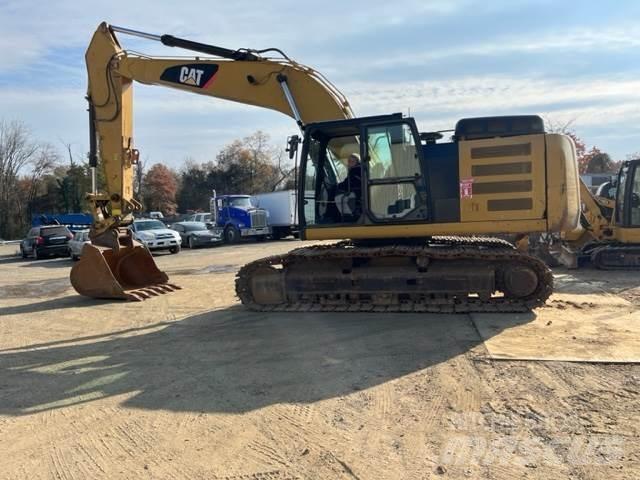 CAT 329FL Beltegraver