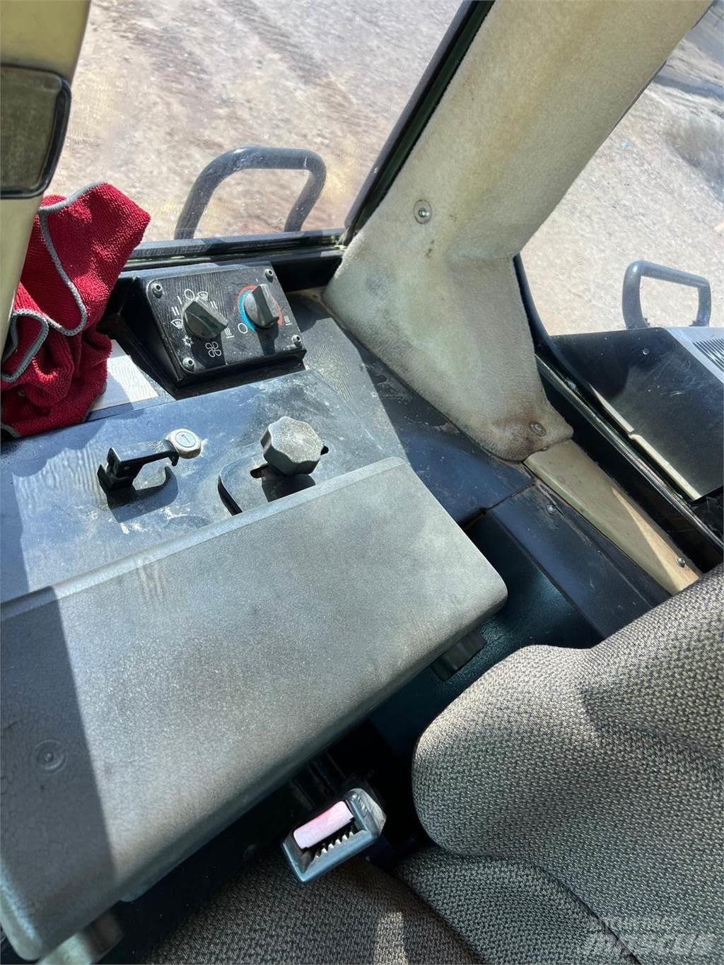 CAT 953C Beltelastere
