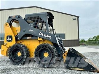 John Deere 318G Kompaktlastere