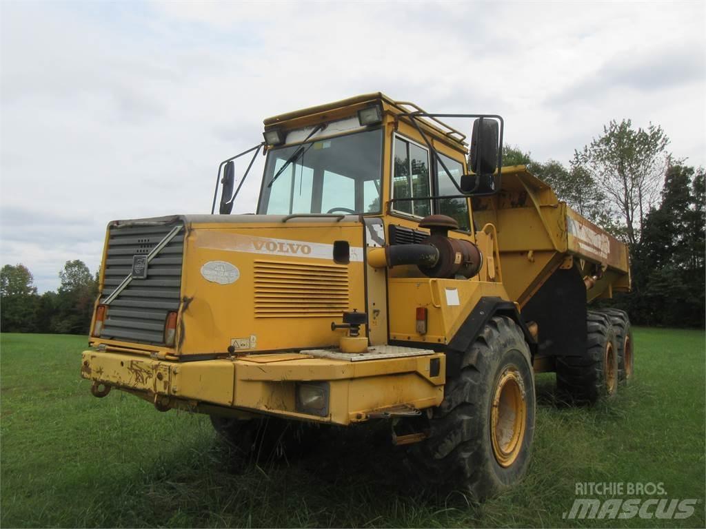 Volvo A25C Tippbil