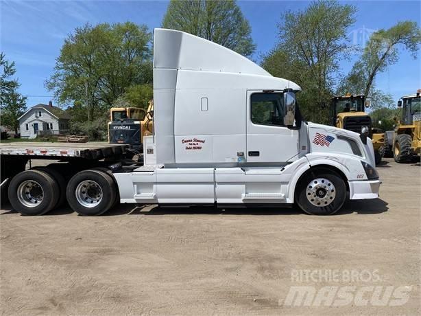 Volvo VNL64T670 Trekkvogner
