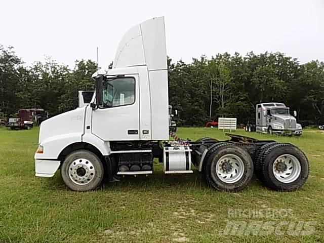 Volvo VNM Chassis