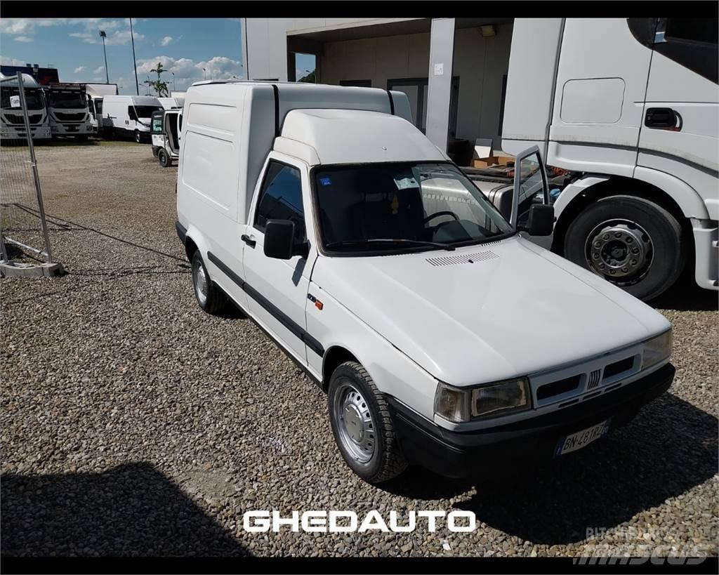 Fiat FIORINO Lette lastebiler