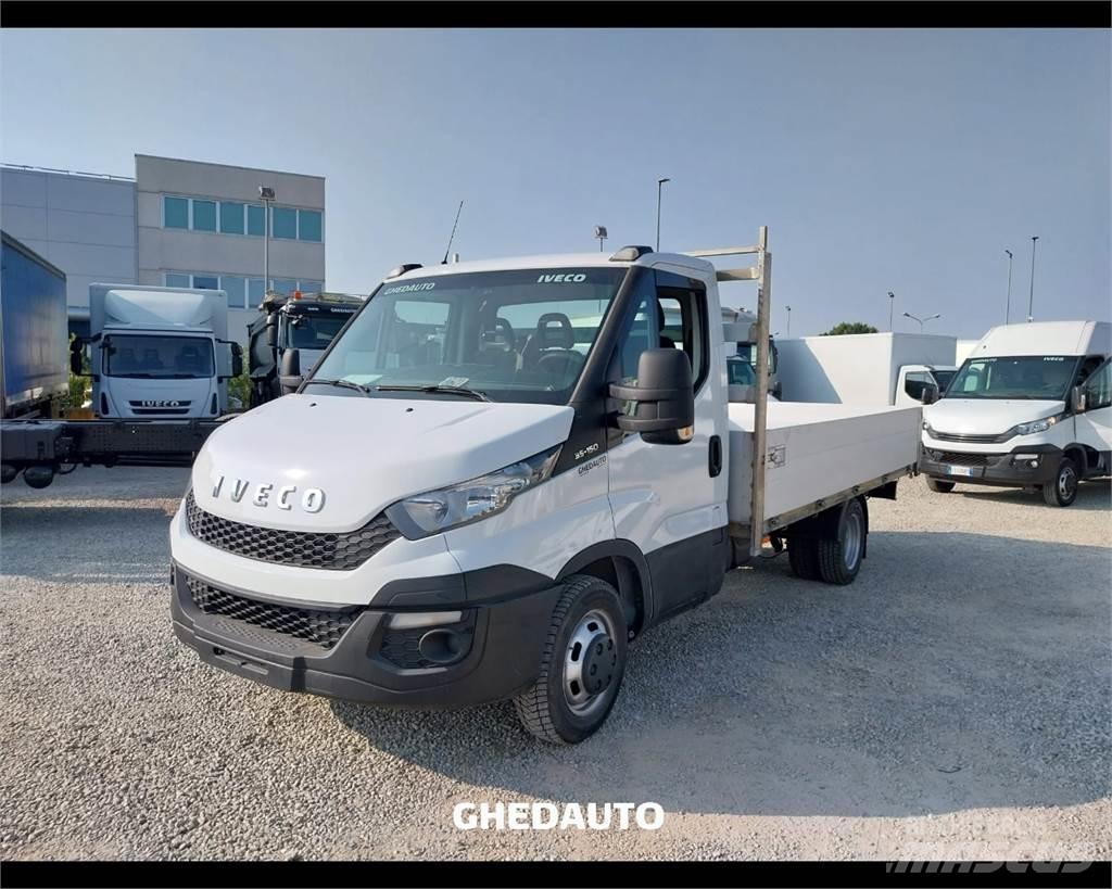 Iveco 35C15 Lette lastebiler