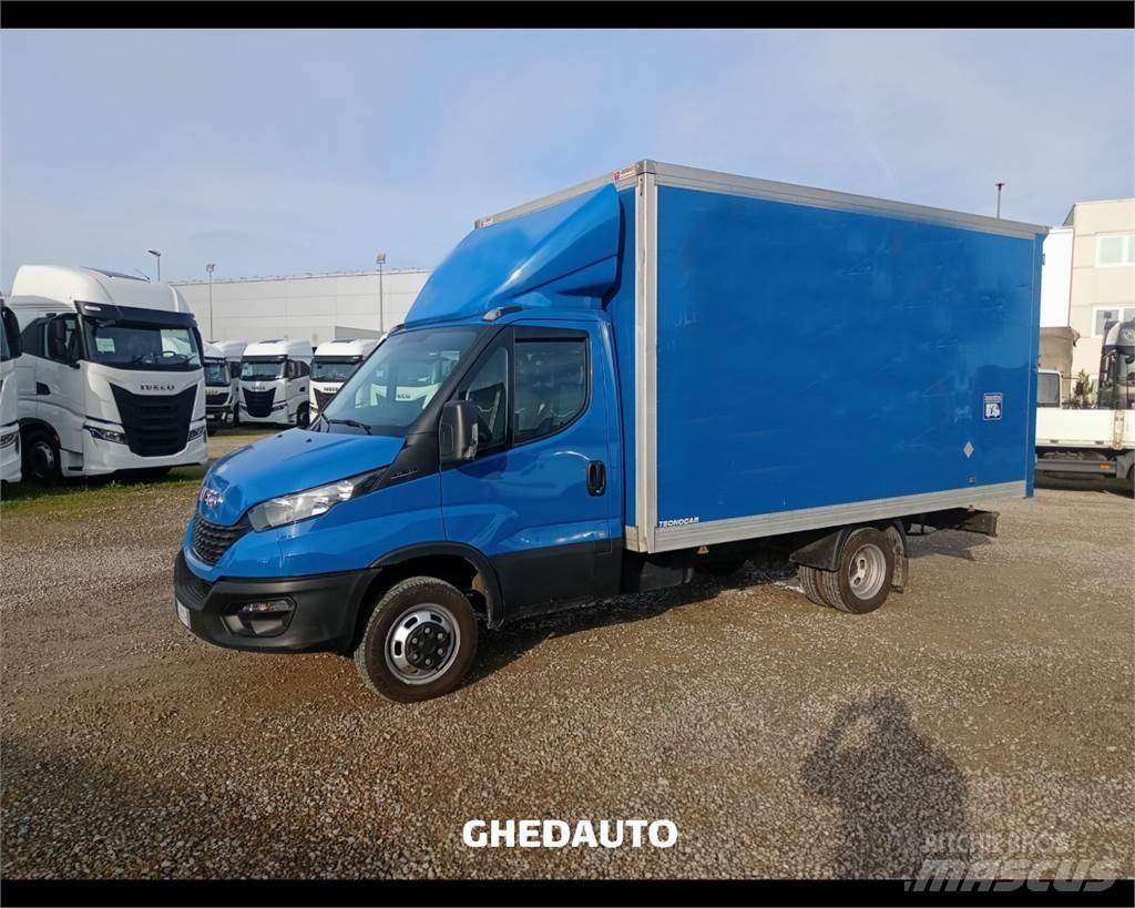 Iveco 35C16 Lette lastebiler
