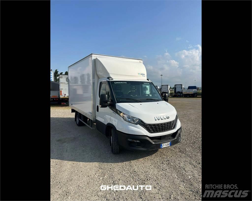 Iveco 35C16 Lette lastebiler