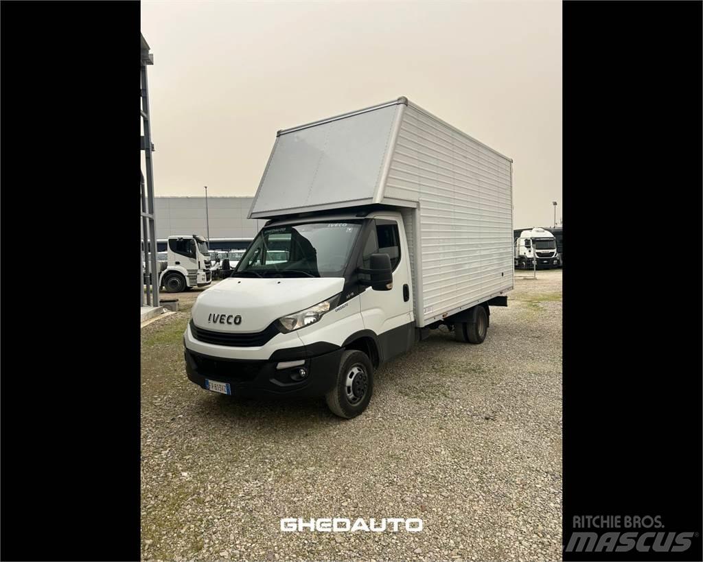 Iveco 35C18 Lette lastebiler