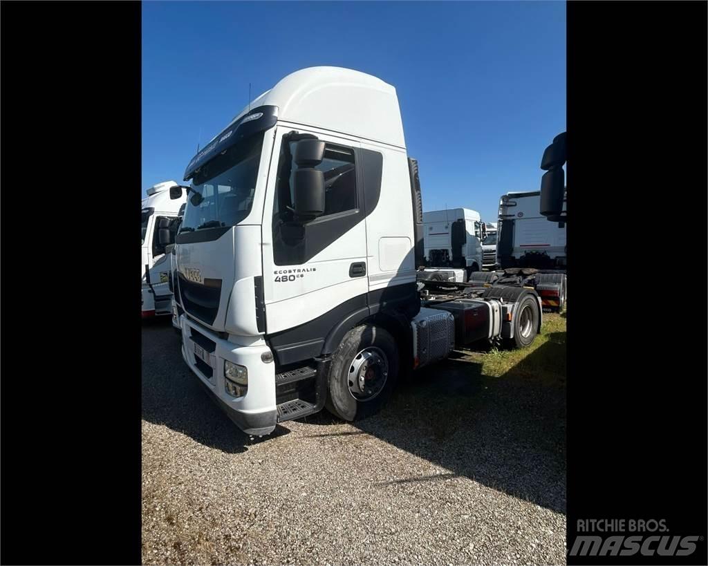 Iveco AS440S48 Skapbiler