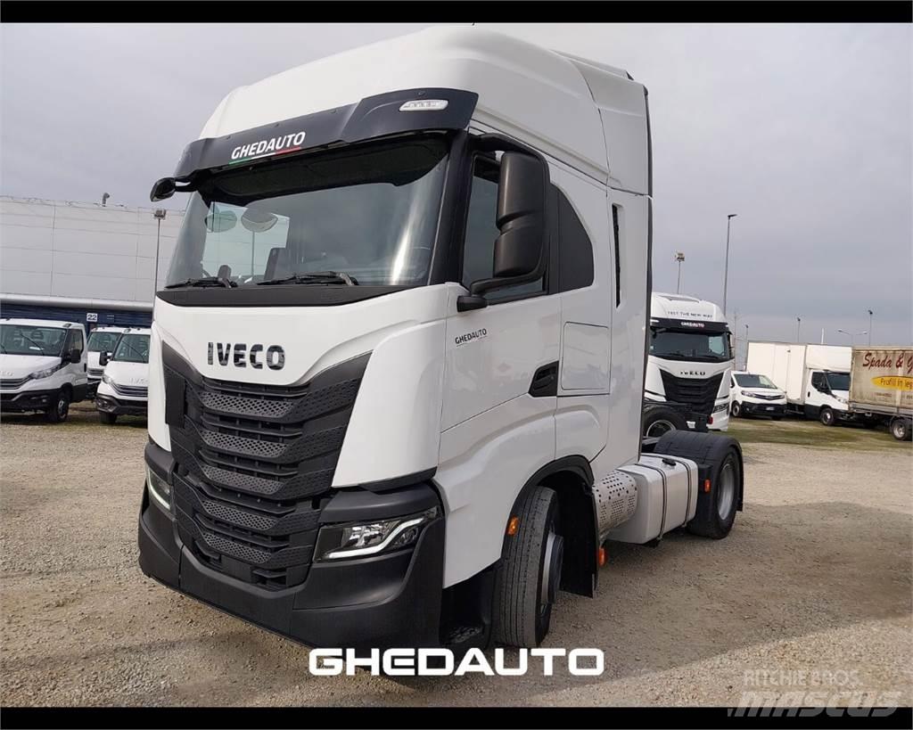 Iveco AS440S48 Skapbiler