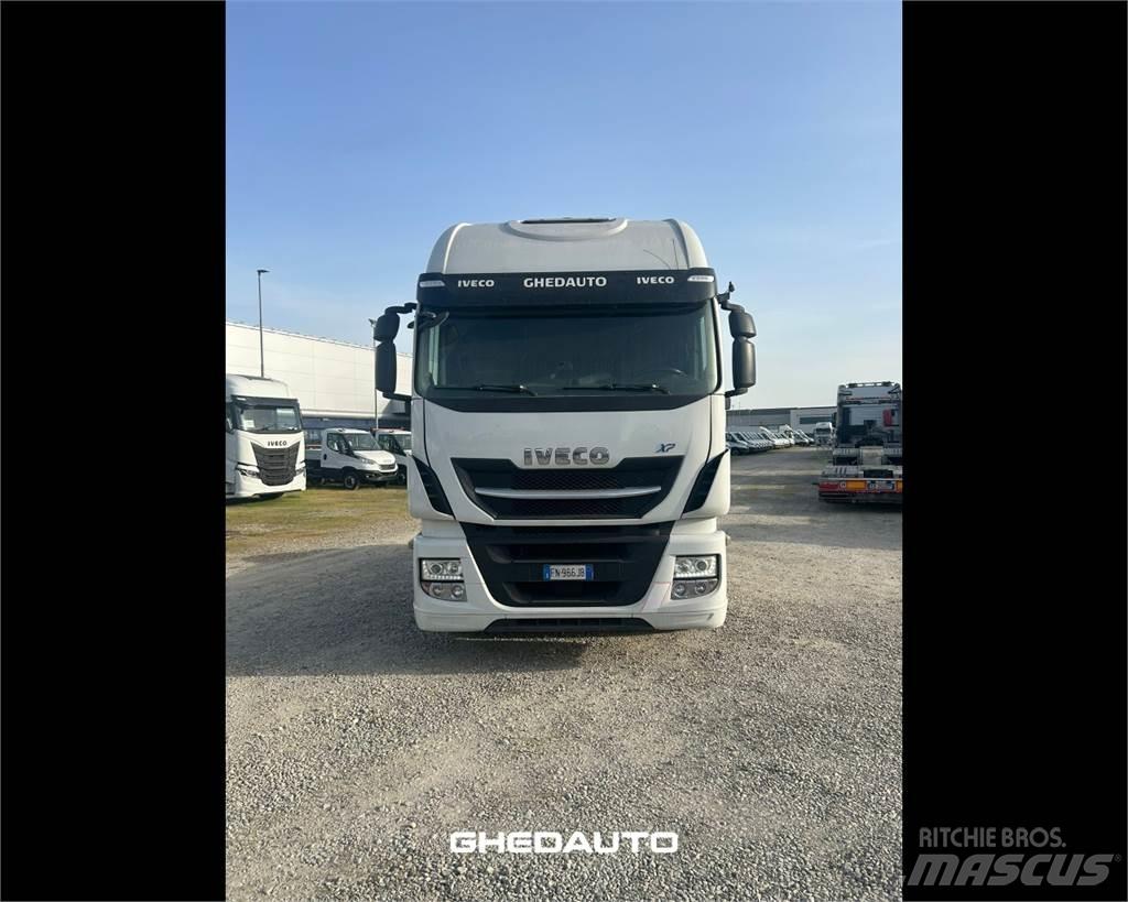 Iveco AS440S48 Skapbiler