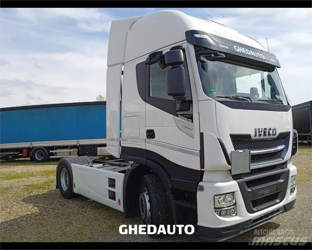 Iveco AS440S48T/P Skapbiler