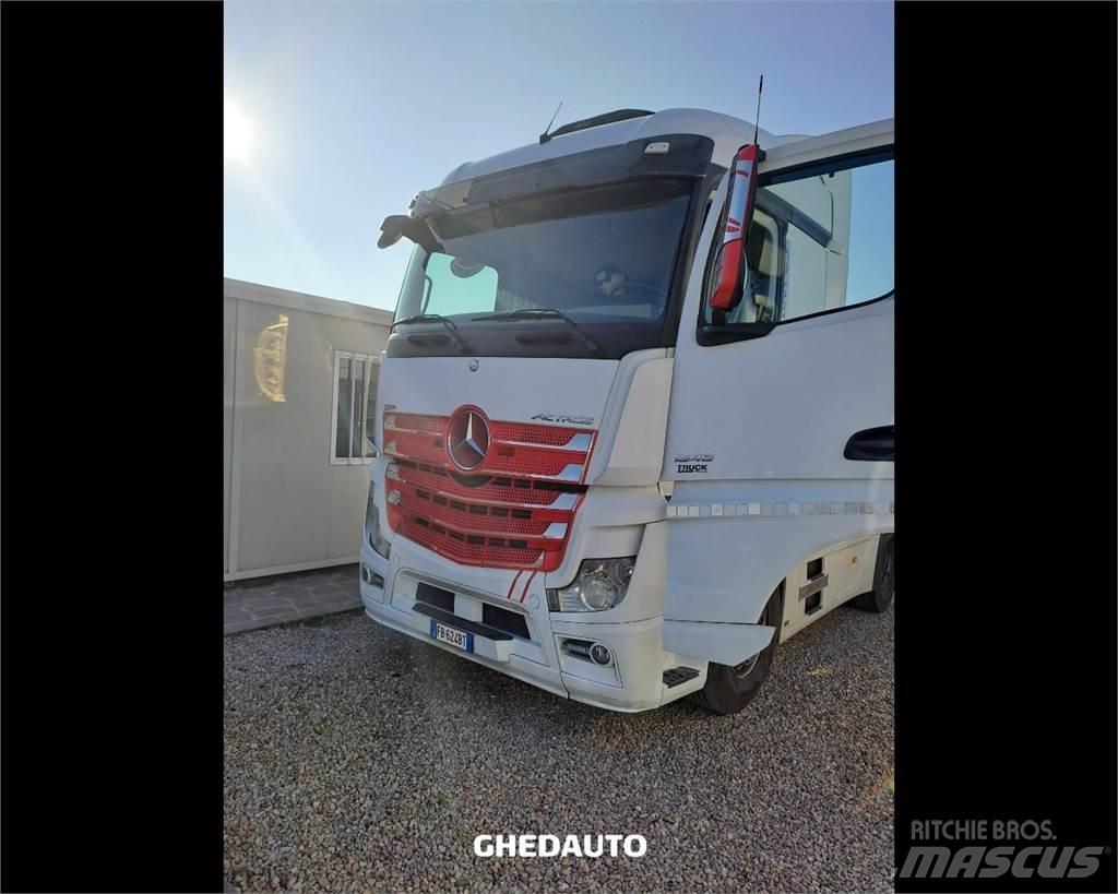 Mercedes-Benz ACTROS Skapbiler