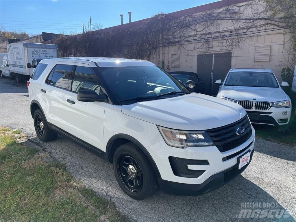 Ford Explorer Personbiler