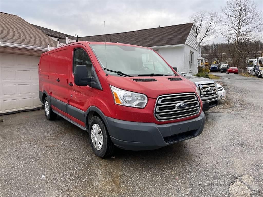 Ford Transit Lette lastebiler