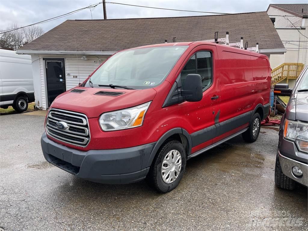 Ford Transit Lette lastebiler