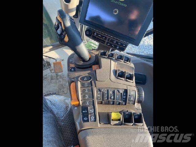 John Deere 6R120 Traktorer