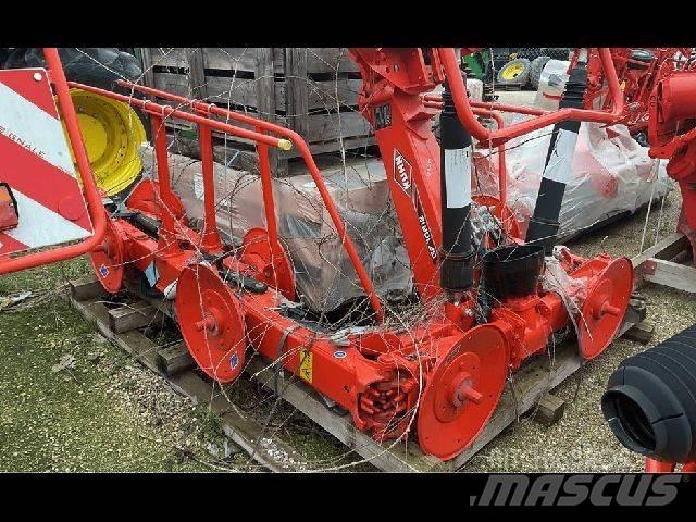Kuhn 10812 Raker og høyvendere