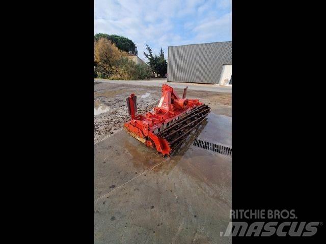 Kuhn HR3004 Harver