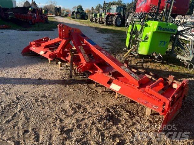 Kuhn HR404 Harver