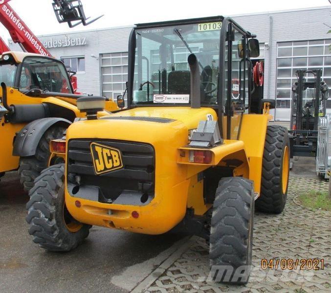JCB 940-4 Terrenggående gaffeltruck