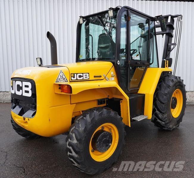 JCB 940-4 Terrenggående gaffeltruck