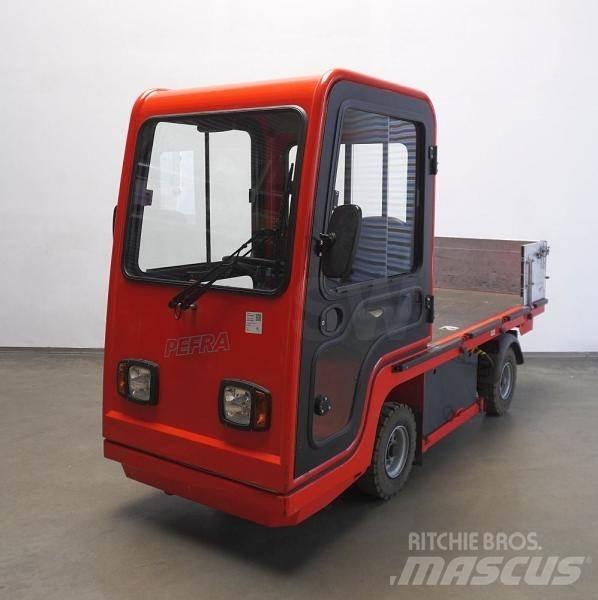 Pefra 610 Tauetraktor