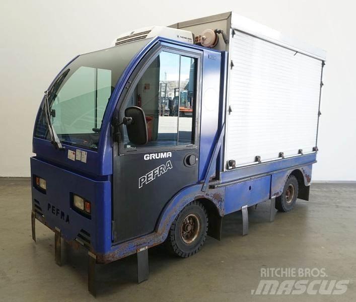 Pefra 615 Tauetraktor